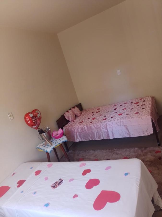 Hospedagens Regina Pensión Águas de Lindóia